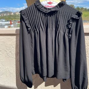 Aritzia Wilfred blouse